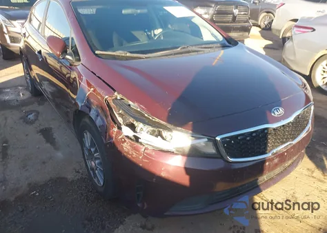 2018 Kia Forte Lx из США, поврежденный, VIN 3KPFK4A79JE187464